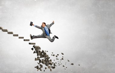 Üst zorlukların üstesinden