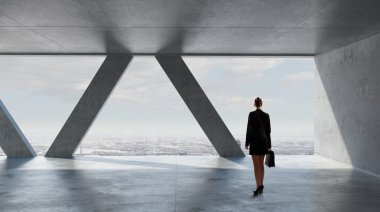 İç binada işkadını