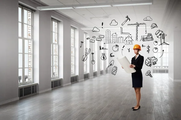 Woman designer in interior — Stock Photo, Image