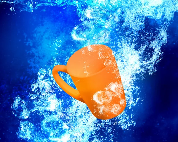 Mug in water — Stock Photo, Image