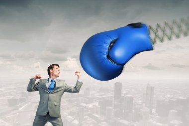 Zorluklarla karşı karşıya