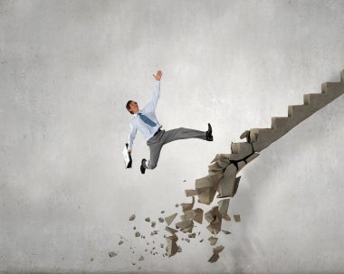 Üst zorlukların üstesinden