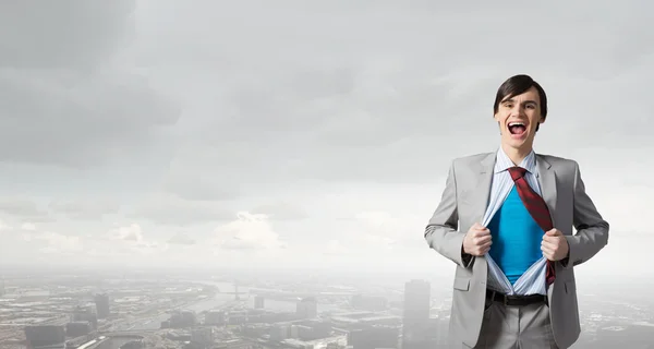 Gritando emocionalmente súper hombre de negocios — Foto de Stock