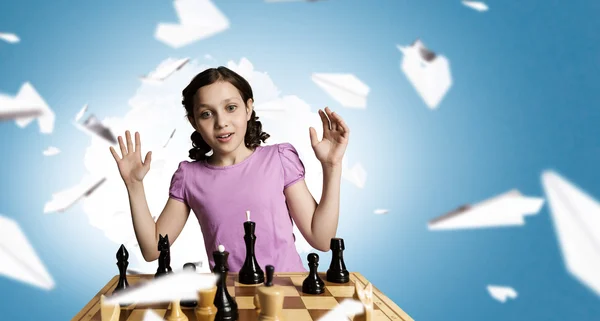 Шахматная игра для умного ума — стоковое фото