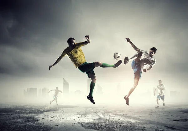 Горячий футбол — стоковое фото