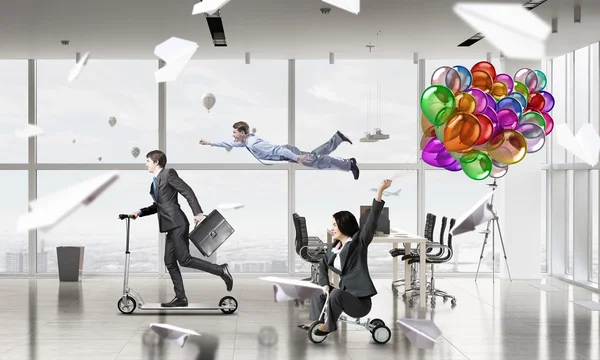 Vida de escritório louco — Fotografia de Stock
