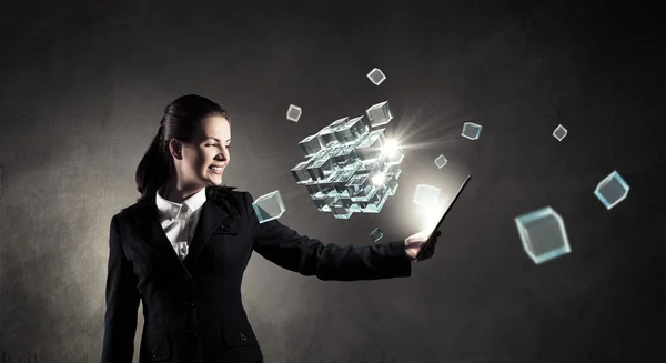 Woman with tablet pc — Stock Photo, Image