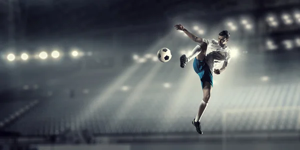 Soccer forward player — Stock Photo, Image