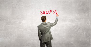 Adam sunan ekip çalışması kavramı