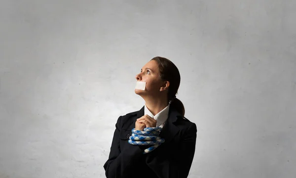 Liberación de acusados inocentes. Medios mixtos — Foto de Stock