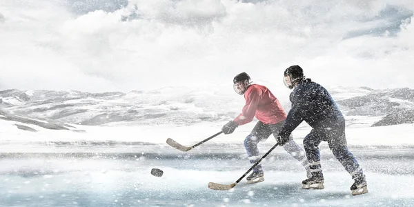 Je joue au hockey. Techniques mixtes — Photo