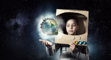 Uzay inceleyeceksiniz. Karışık teknik