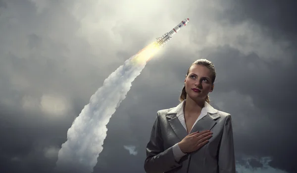 Woman making an oath . Mixed media — Stock Photo, Image