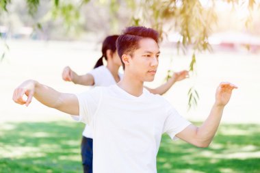 İnsanlar Park Thai chi