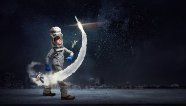Uzay inceleyeceksiniz. Karışık teknik