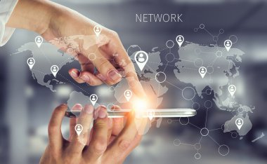 Sosyal medya ve bulut bilgi işlem. Karışık teknik