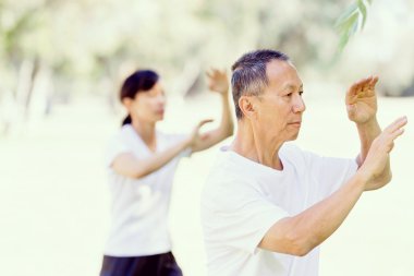 İnsanlar Park Thai chi