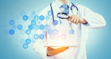 Medya Teknolojileri kullanılıyor. Karışık teknik