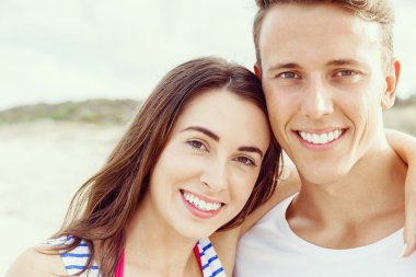 plaj romantik genç Çift