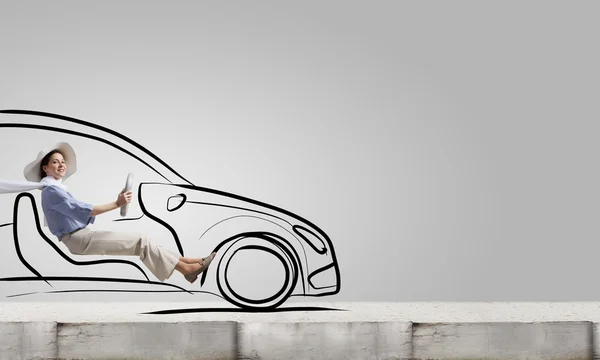Vrouw rijden oude stijl getekende auto. Mixed media — Stockfoto