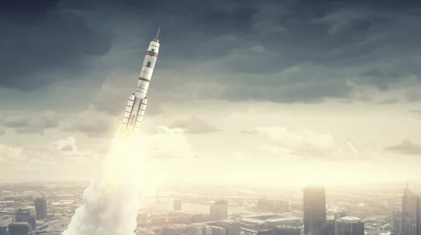 Nave espacial cohete. Medios mixtos —  Fotos de Stock