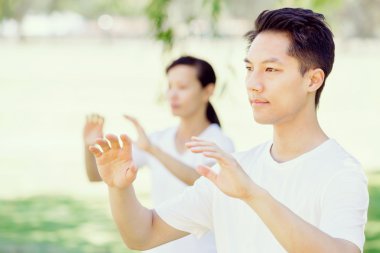 İnsanlar Park Thai chi