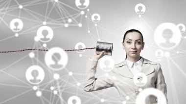 Sağır telefon kullanan kadın. Karışık teknik