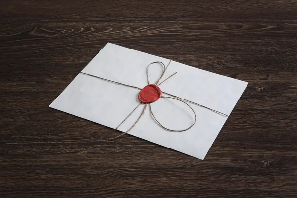 Letter with seal on table — Stock Photo, Image