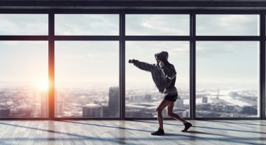 O bir şampiyon olacak. Karışık teknik