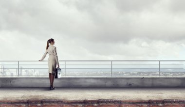 İş için yeni bir gün. Karışık teknik