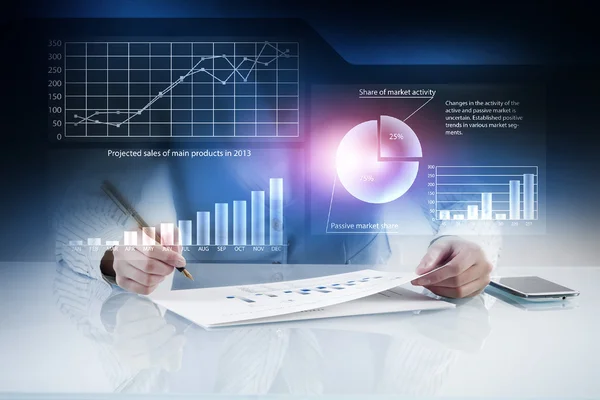 Analyzing statistics data . Mixed media — Stock Photo, Image