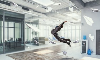 İşadamı Office atlama. Karışık teknik