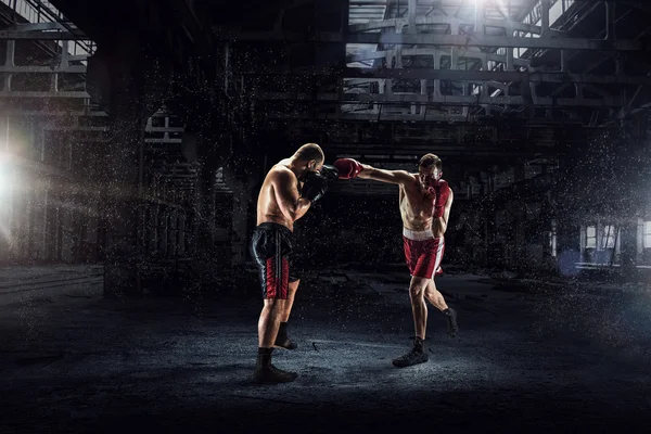Két bokszoló csatája. Vegyes technika — Stock Fotó