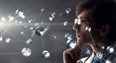 Erkek doktor ve yeni teknolojiler. Karışık teknik