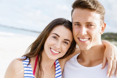 plaj romantik genç Çift