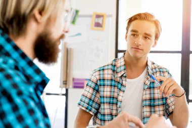 Masada iki Ofis çalışanları