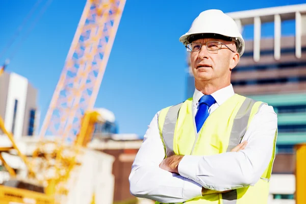 Ingeniero constructor en la obra — Foto de Stock