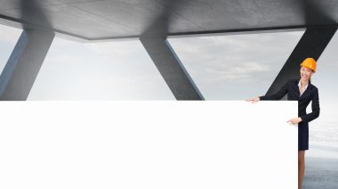 Kadın mühendis ile bayrak. Karışık teknik