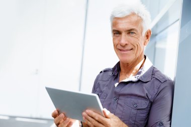 ofis yakışıklı işadamı