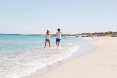 plaj romantik genç Çift