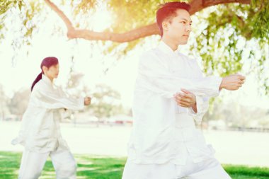 İnsanlar Park Thai chi