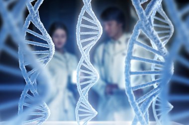 Kimya laboratuarında çalışan diğer uzmanlar. Karışık teknik