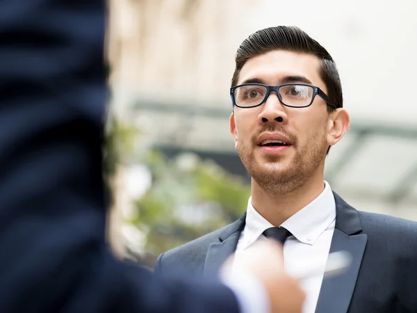 Portrait of handsome businessman outdoor — Stock Photo, Image