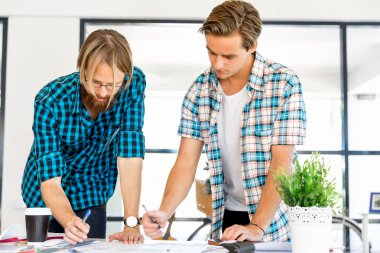 Masada iki Ofis çalışanları