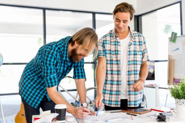 Masada iki Ofis çalışanları
