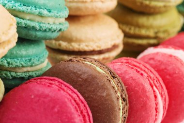Lezzetli macaroons kümesi