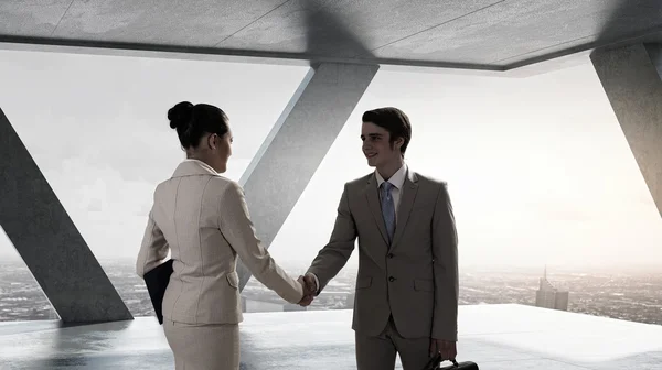 Obchodní partneři handshake. Kombinovaná technika — Stock fotografie