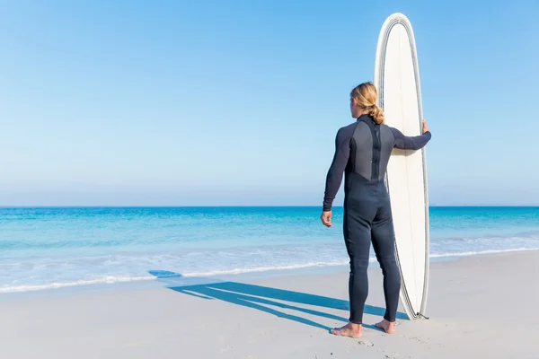 Waitming for a perfect wave — Stock Photo, Image