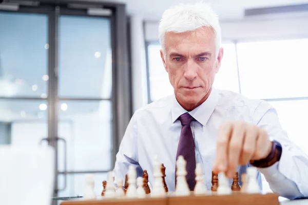 Thinking the next move — Stock Photo, Image