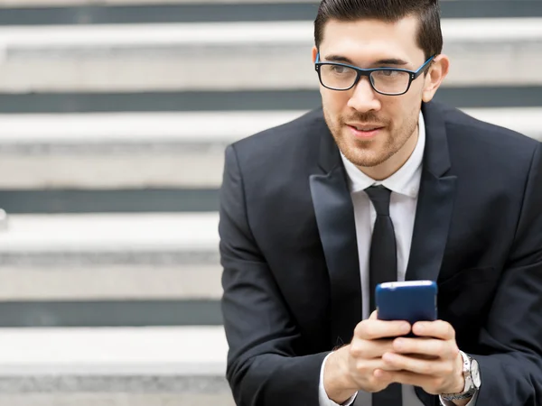 Portrait of handsome businessman outdoor — Stock Photo, Image